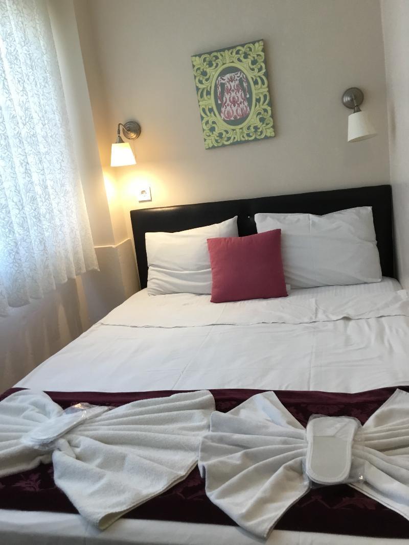 Berce Hotel Istambul Exterior foto