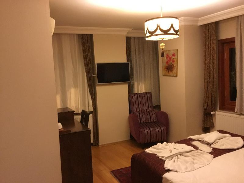 Berce Hotel Istambul Exterior foto