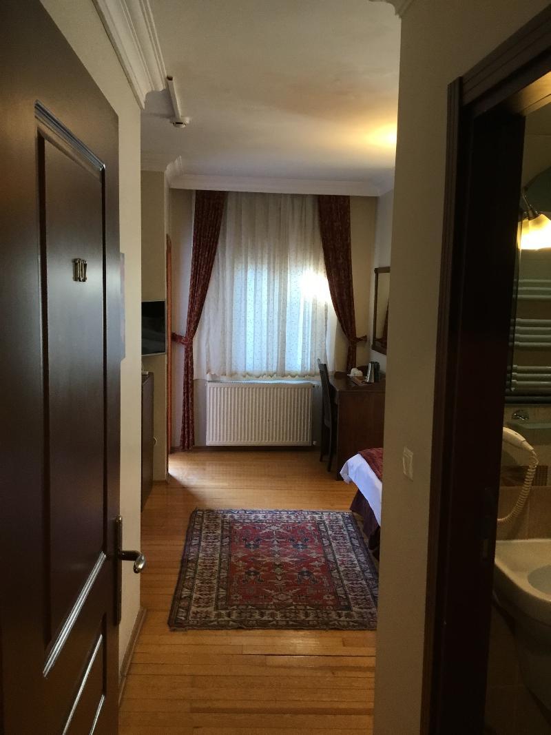 Berce Hotel Istambul Exterior foto